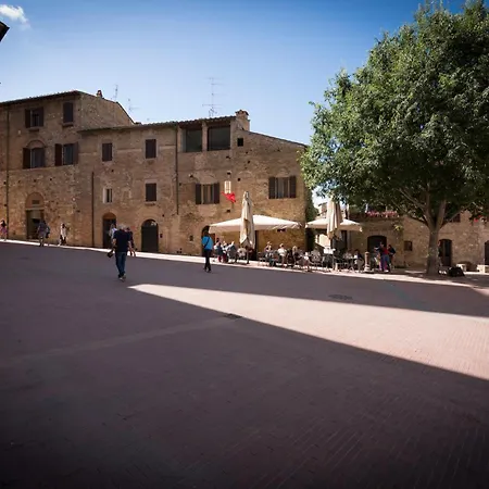 Podere Le Lune With Pool, San Gimignano